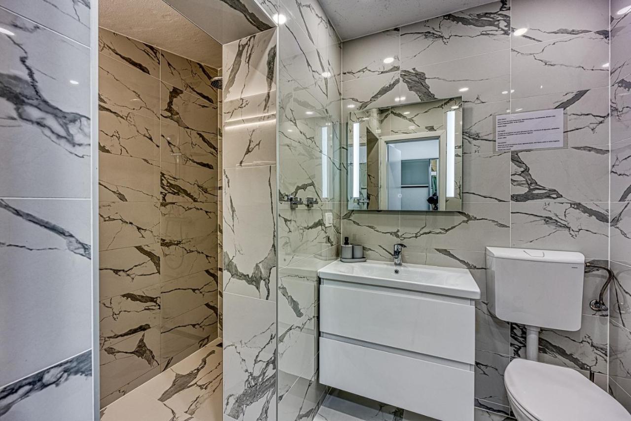 פורץ Apartments Claudio מראה חיצוני תמונה