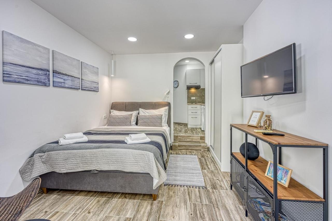 פורץ Apartments Claudio מראה חיצוני תמונה