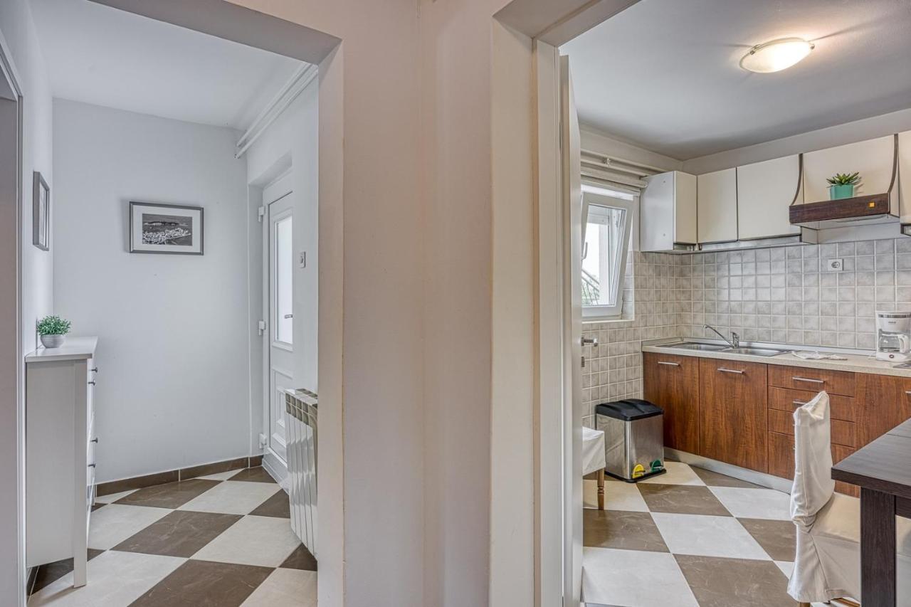פורץ Apartments Claudio מראה חיצוני תמונה