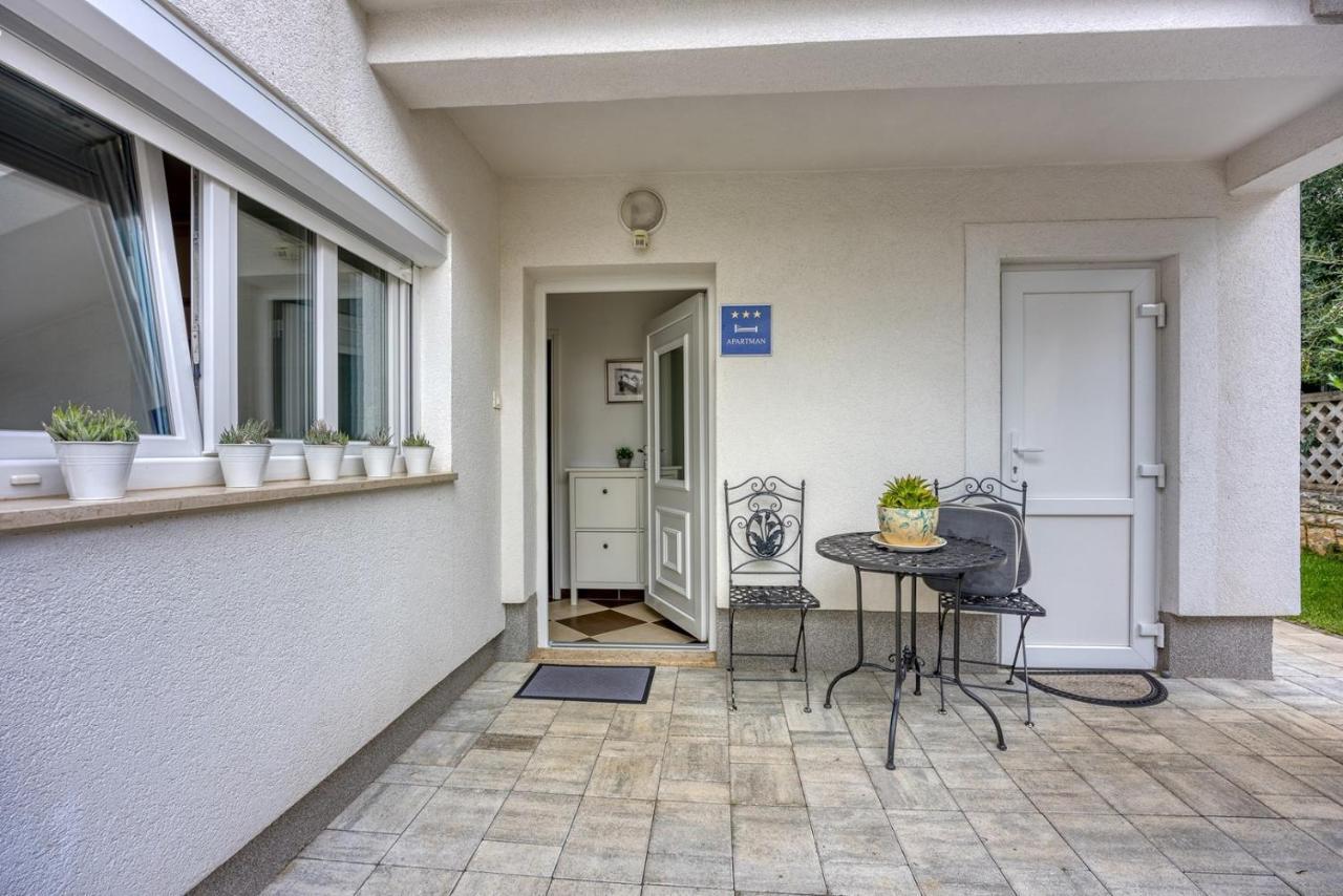 פורץ Apartments Claudio מראה חיצוני תמונה