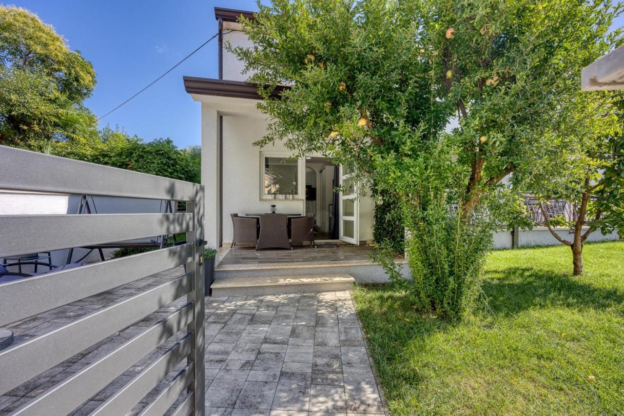 פורץ Apartments Claudio מראה חיצוני תמונה